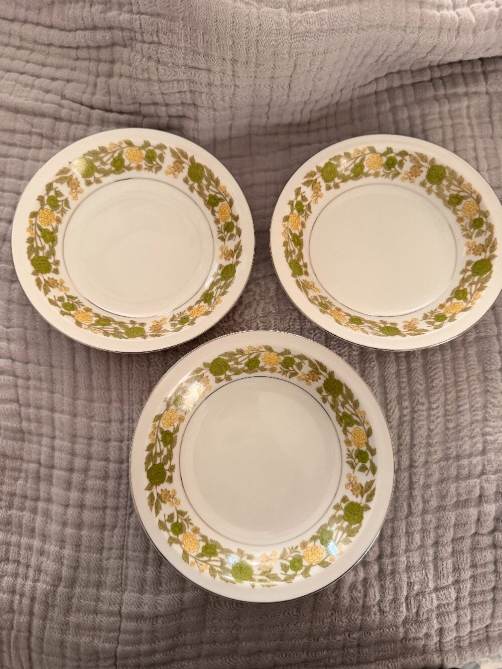 Vintage Royal M by Meito Mayfair Patterned Bowls - Set of 3
